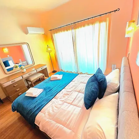 Appartamento Finikoudes Fabulous Larnaca