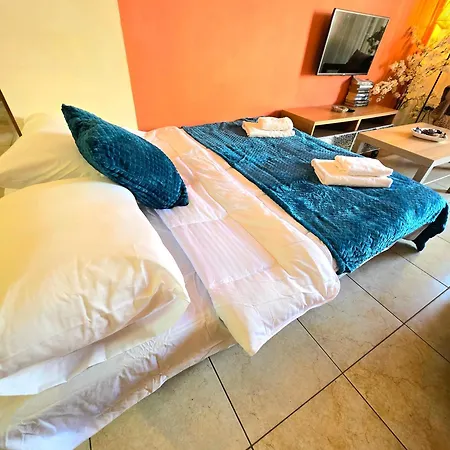 Finikoudes Fabulous Apartman *