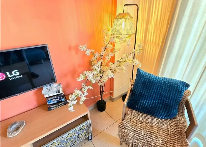 Finikoudes Fabulous Appartamento Larnaca