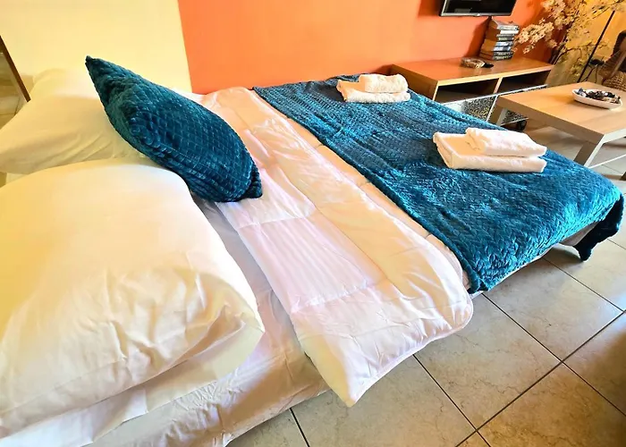 Finikoudes Fabulous Апартаменты *