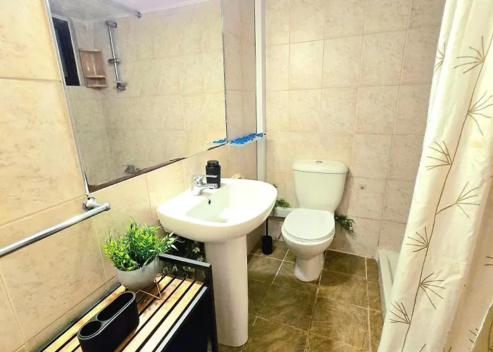 Апартаменти Finikoudes Fabulous